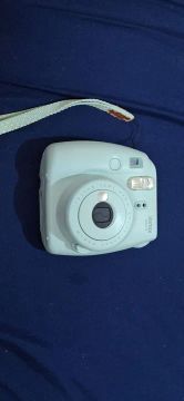 Câmera Polaroid Intax Mini 9