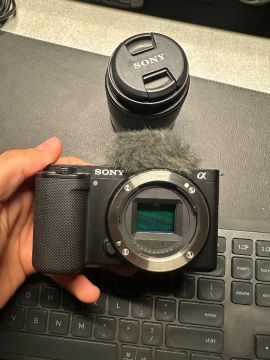 Camera Sony Zv-e10 + Lente Viltrox 33mm 1.4 + Kit Completo
