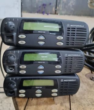 Lote 3 rádios Motorola PRO5100
