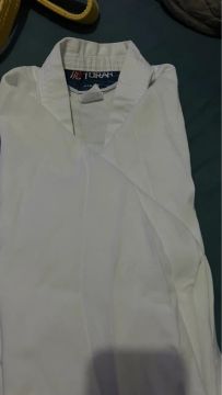 Vendo kimono karatê 