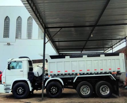 Caminhão vw18310