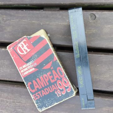 Fita VHS Flamengo campeão estadual de 1999