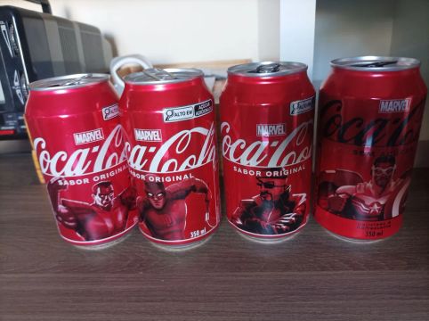 Lote 10 Latas vazias Coca-Cola Marvel - Edição Limitada
