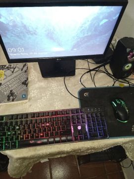 Pc gamer Ryzen 3 completo(configs na descrição)