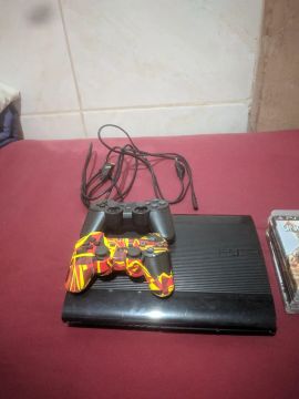 Playstation 3 super slim 