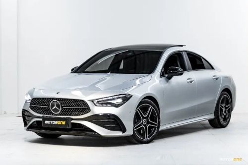Mercedes Benz CLA 200