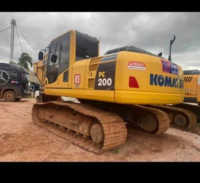 Escavadeira Hidráulica Komatsu PC200 - 2012 Oportunidade !