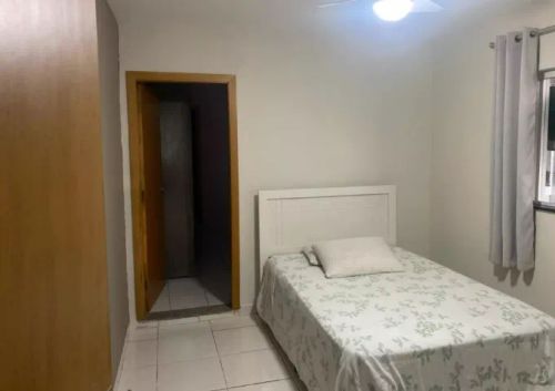 casa em Ponta Negra com  4 quartos LT0019.