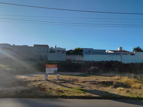 Terreno Residencial de 600m2 - Jd. do Bosque/Catanduva - Direto com o dono