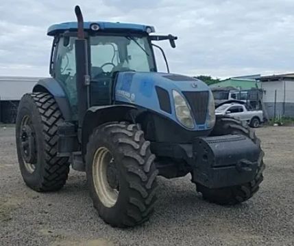 Trator  New Holland 4x4 2015