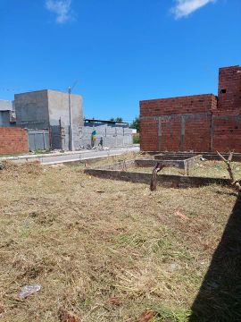 Terreno 10x18 ótima localização 
