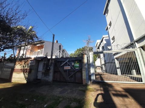 Excelente terreno em área nobre no Cristo Redentor com 550m² aproximadamente.