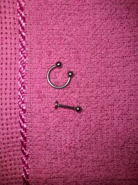 Piercings para nariz e orelha