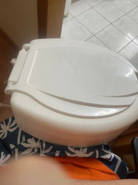 Assento Sanitário elevado para idosos ou PCD.