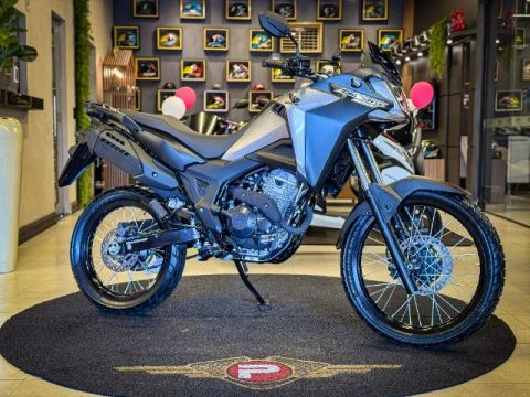 Honda Sahara 300 Adventure 2025