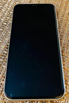 iPhone 11 Branco 64GB - Seminovo