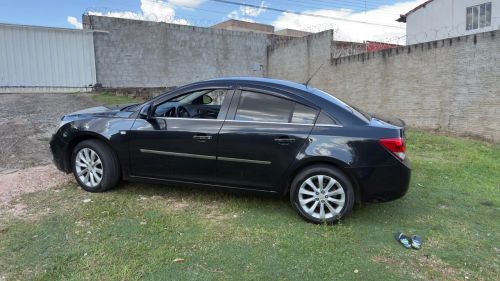Vendo Cruze Lt completo 