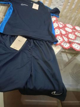 Nike dry-fit 2021 azul -infantil original !
