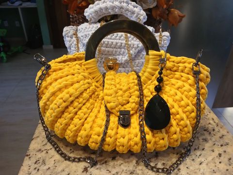 Linda bolsa amarela 