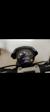 Triumph trident tribute 24/25 em estado de zero km.