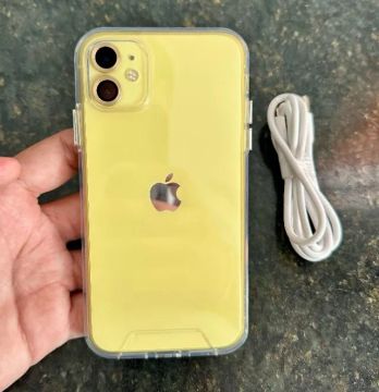 Iphone 11 Seminovo (Parcelo no Cartão)