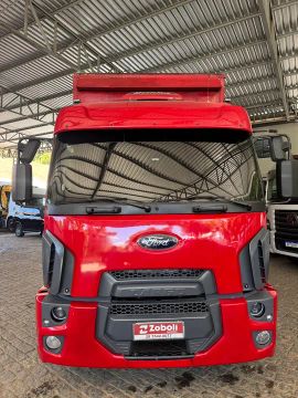 Ford Cargo 2429 Truck Baú 2013