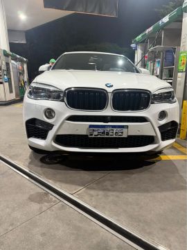 CARRO DE FINO TRATO
