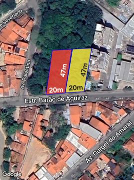 Terreno no miolo de Messejana