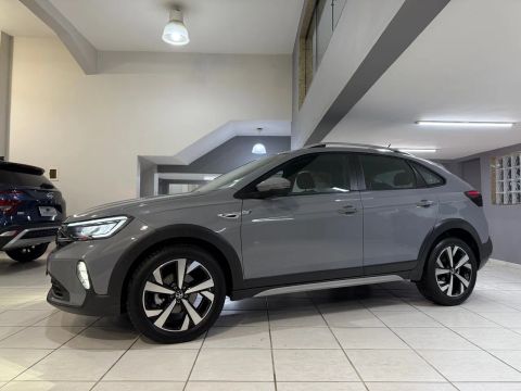 Volkswagen Nivus Highline 1.0 200 TSI 2024 14.000KM