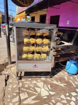 Máquina de Churrasco a Gás - Rotisserie - 12 Frangos - PROGAS