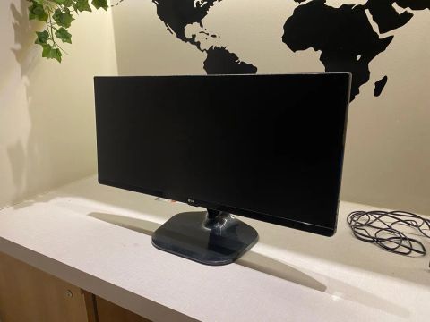 Monitor LG ultrawide 22 polegadas 1080p Full HD 75hz