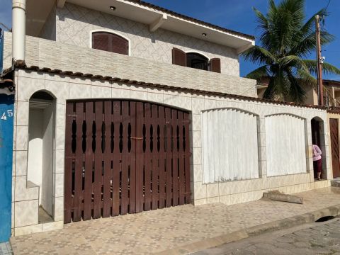 Casa para temporada a 50 metros da praia em Mongaguá 