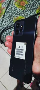 Vendo xiaomi redmi note 12 128 GB bom estado de conservação sem risco sem arranhão novo