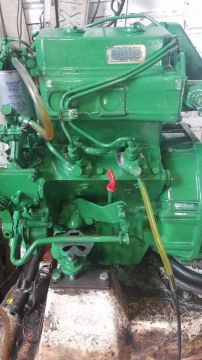 Motor náutico PentaSérie 2000 - 19 HP com Rabeta Vo