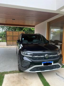 Tcross preto modelo novo 25 pouco uso