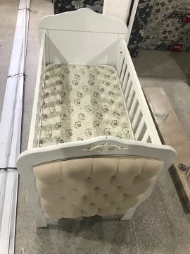 Berço pingo de gente 
