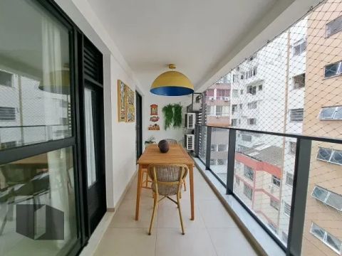 Apartamento em Copacabana