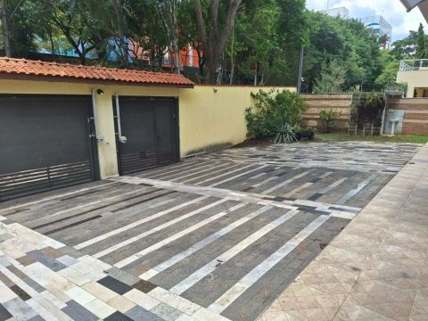 LINDA CASA EM CONDOMINIO FL 31