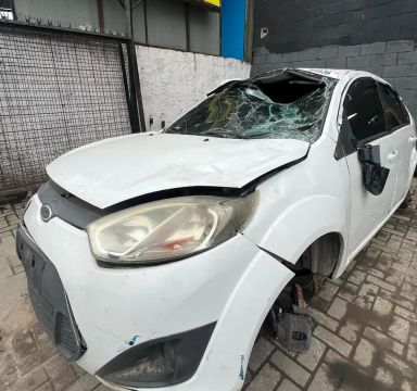 Peças Ford Fiesta Hatch 2014 Sucata - Peças para venda