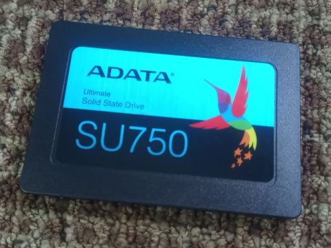 SSD ADATA Ultimate SU750 256GB