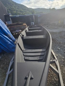 barco de aluminio  com motor