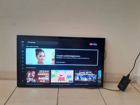 TV SAMSUNG 32 POLEGADAS SMART WIFFI 