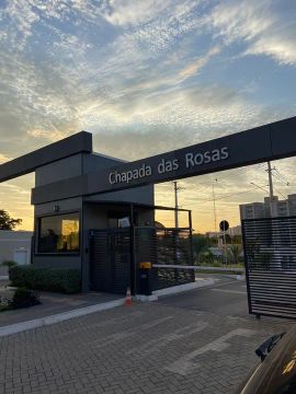 Alugo Apartamento de 2 quartos no Chapada das Rosas
