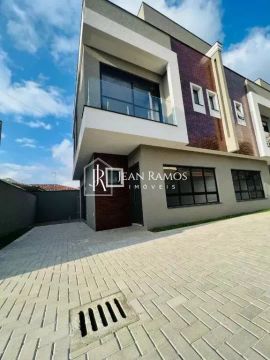 Sobrado para venda, 3 quarto(s), Agua Verde, Curitiba - SO236