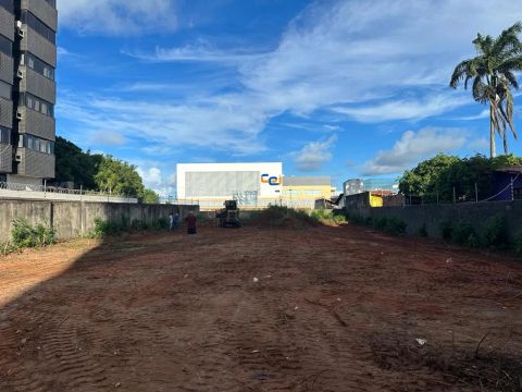 Terreno em Capim Macio para venda