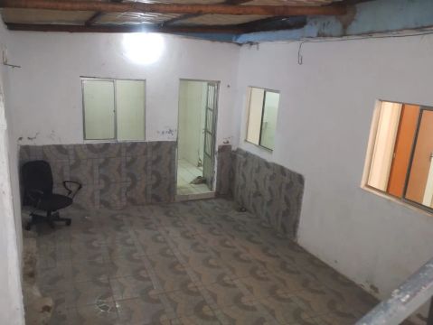 Barracão com 2 quartos, em ótima localização! B Aparecida 