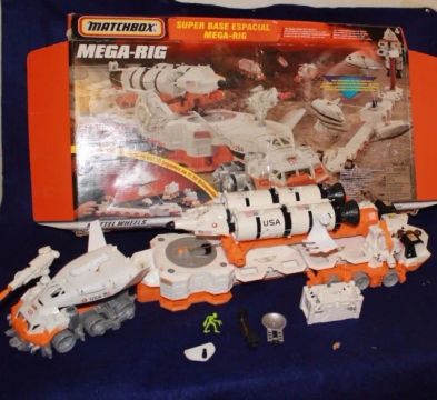 Brinquedo Base Espacial Mega-Rig ano 98