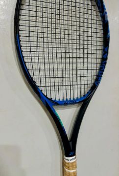 Raquete de Tennis Yonex ezone 98 2018