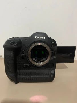Câmera Canon R3 corpo usada 
