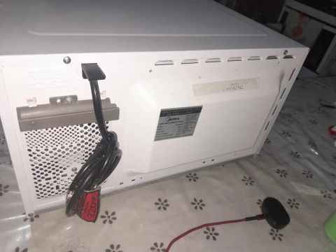 Micro-ondas Midea 220V